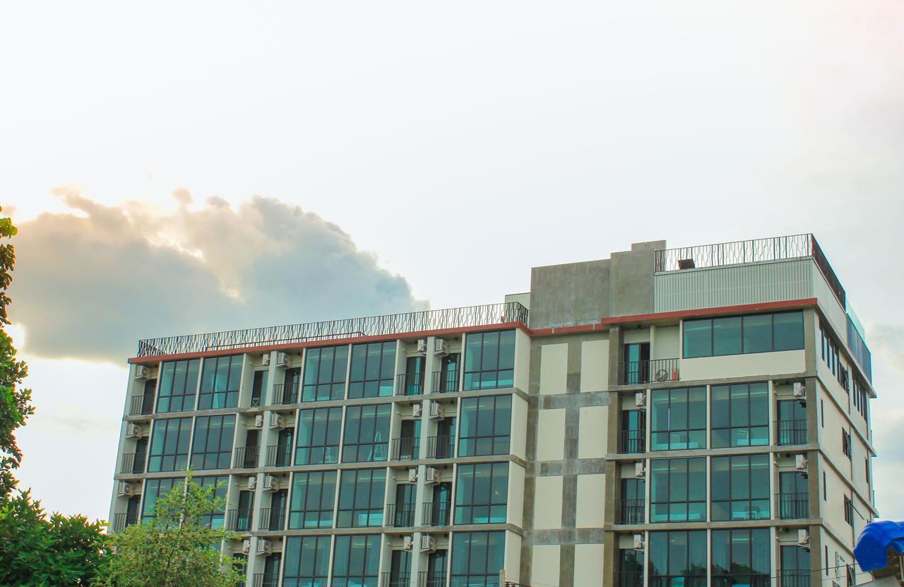 The Sixteenth Naiyang Beach Hotel Sha Plus Nai Yang Beach Dış mekan fotoğraf